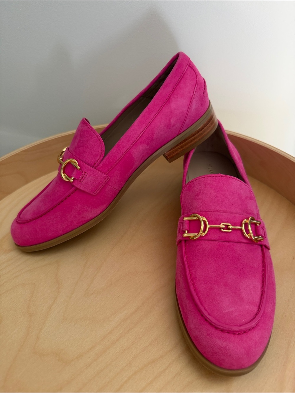 NWT STUART WEITZMAN Owen Buckle Loafer in Peonia Hot Pink Size 7 - Picture 8 of 12